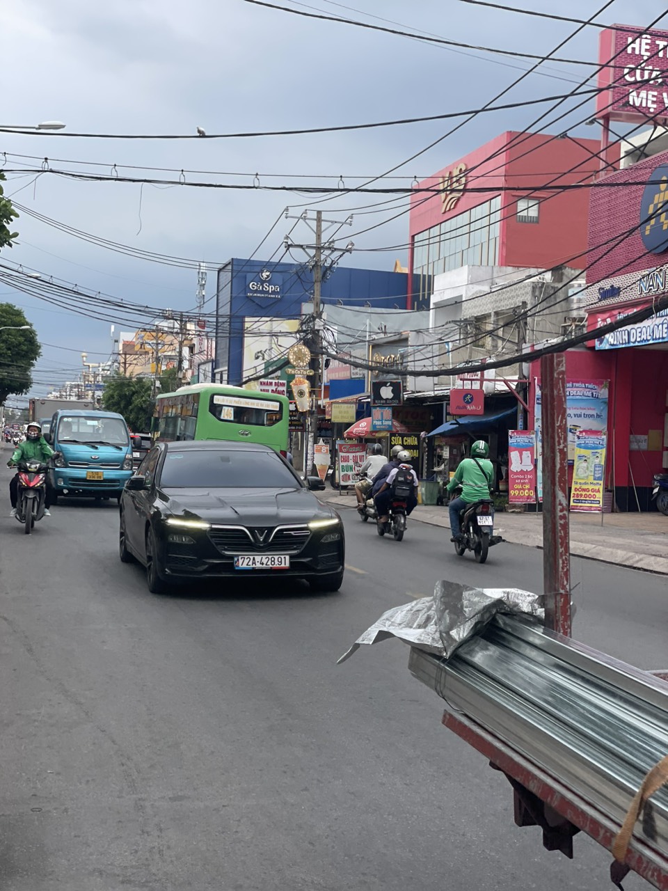  Bán nhà mặt tiền 6x29m giá 14,8 tỷ Đường Nguyễn Ảnh Thủ 