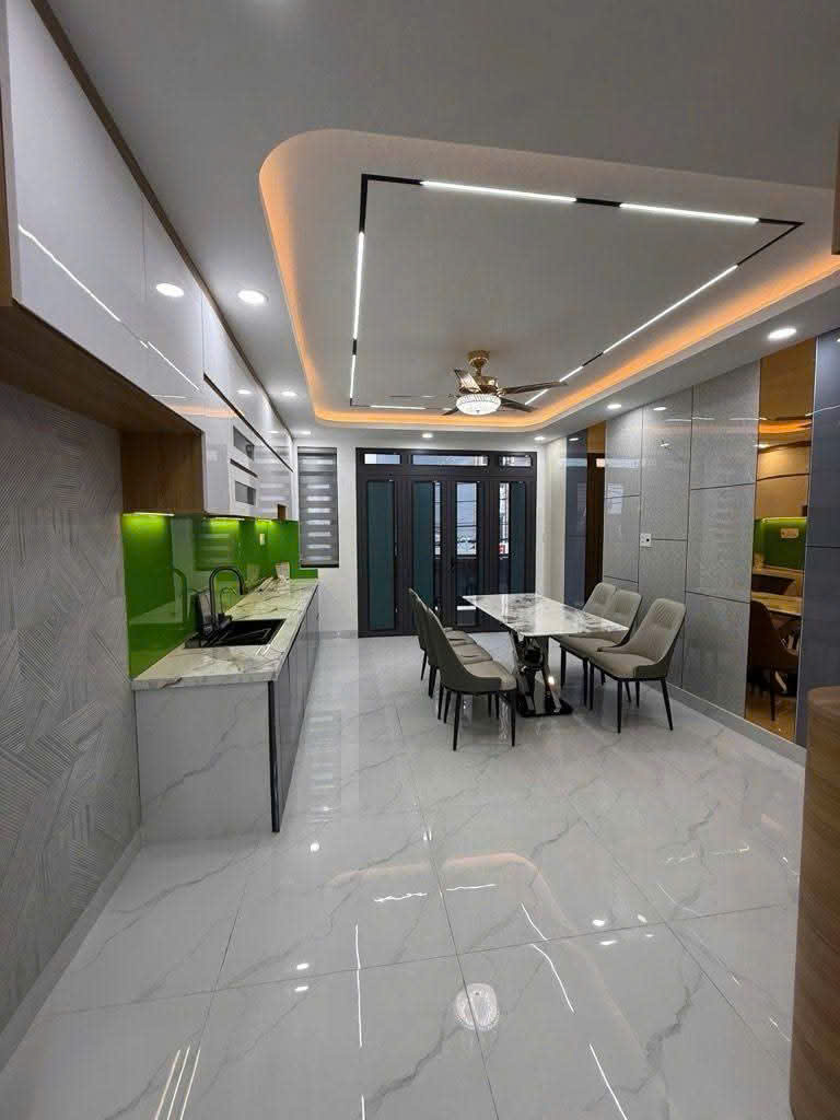  BÌNH TÂN - 8 Tỷ Nhỉnh  - Hẻm 1/ - Đường 8M - MTKD -  Nhà Đẹp - Full Nội Thất - Giáp Tân Phú - 76M2(4*19) - 5 Tầng - 5PN 