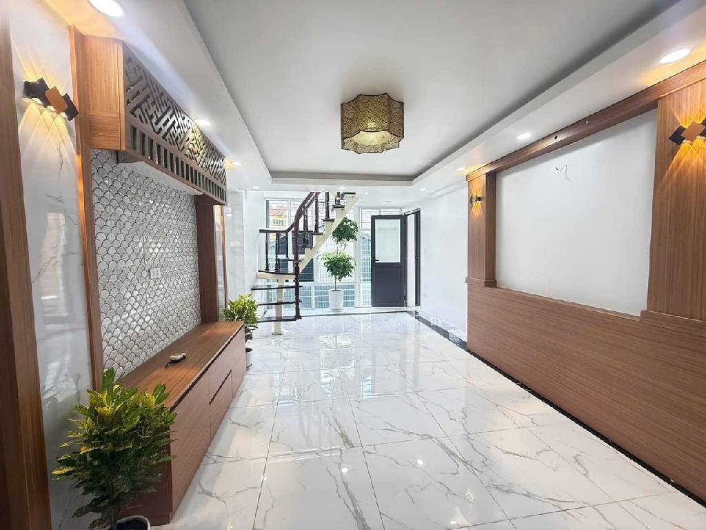  BÁ.N TT tầng 2 Bách Khoa 100m sàn nhỉnh 4 tỷ 