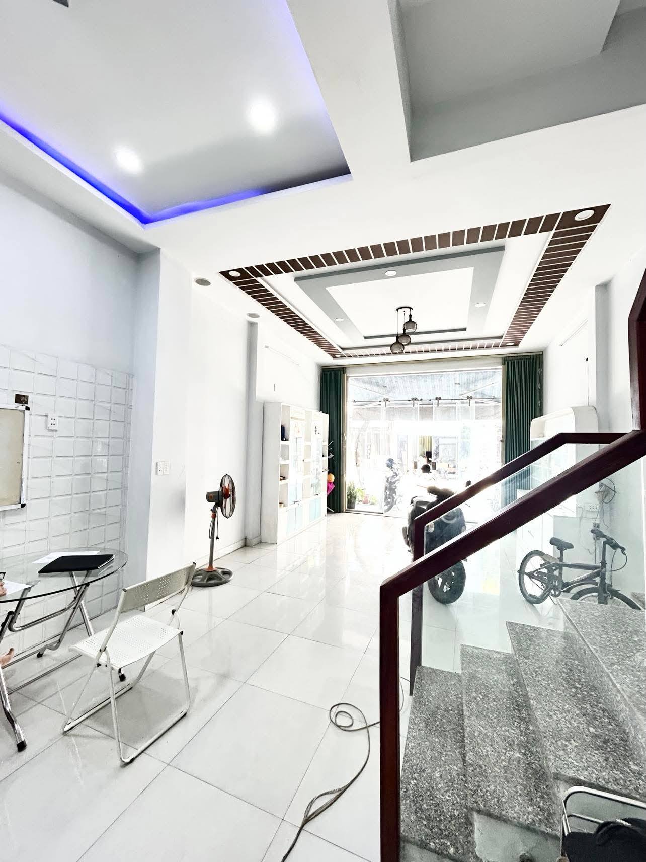  ► Mặt Tiền Thanh Long Hải Châu 45m2, 4 tầng đúc,Kinh Doanh Tốt, 6.x tỷ 