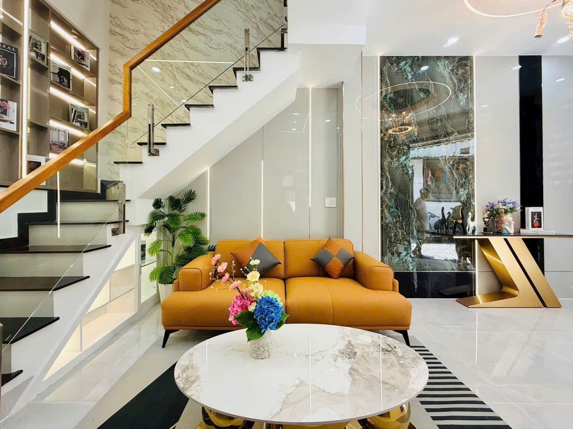  CĂN GÓC 2 MẶT THOÁNG THỐNG NHẤT–  Ô TÔ TỚI CỬA - 4 TẦNG - 42M2 - NHỈNH 6T TÍ XÍU - PHÁP LÝ CHUẨN 