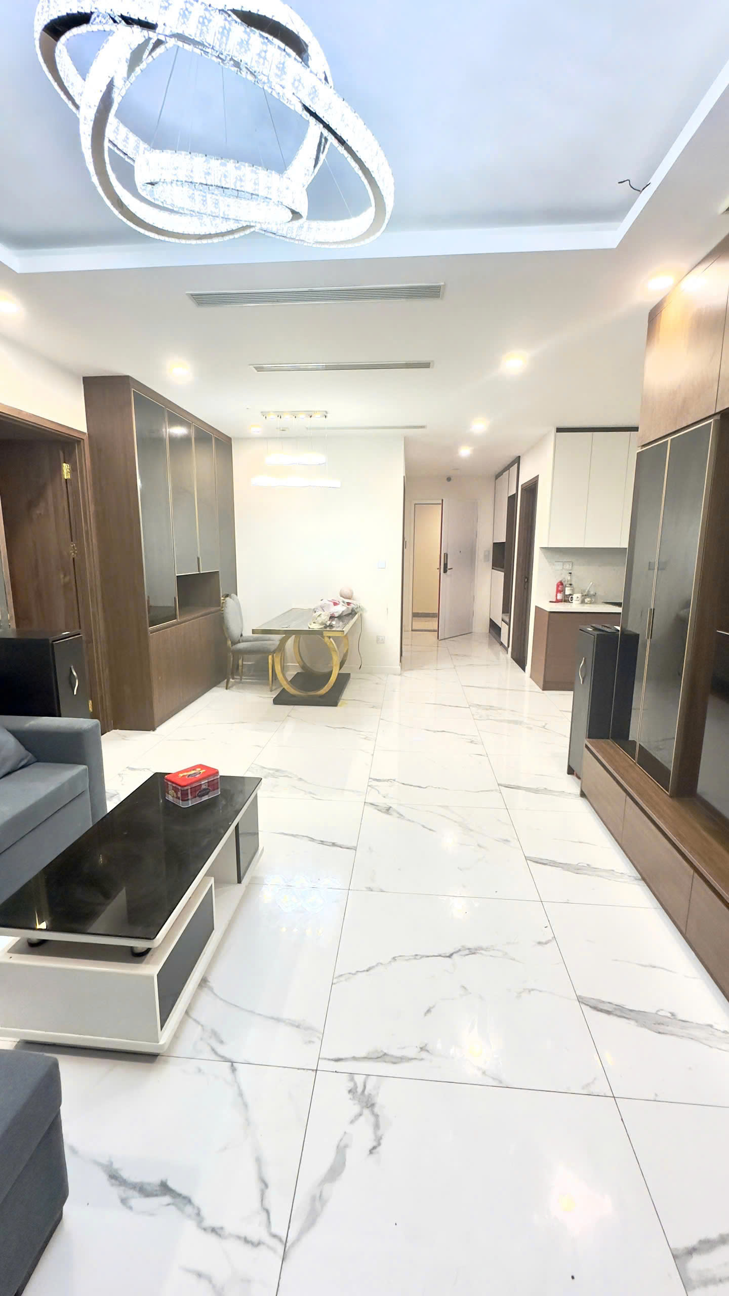 CHO THUÊ CHUNG CƯ SUNSHINE CITY – CIPUTRA, TÂY HỒ, HÀ NỘI 
