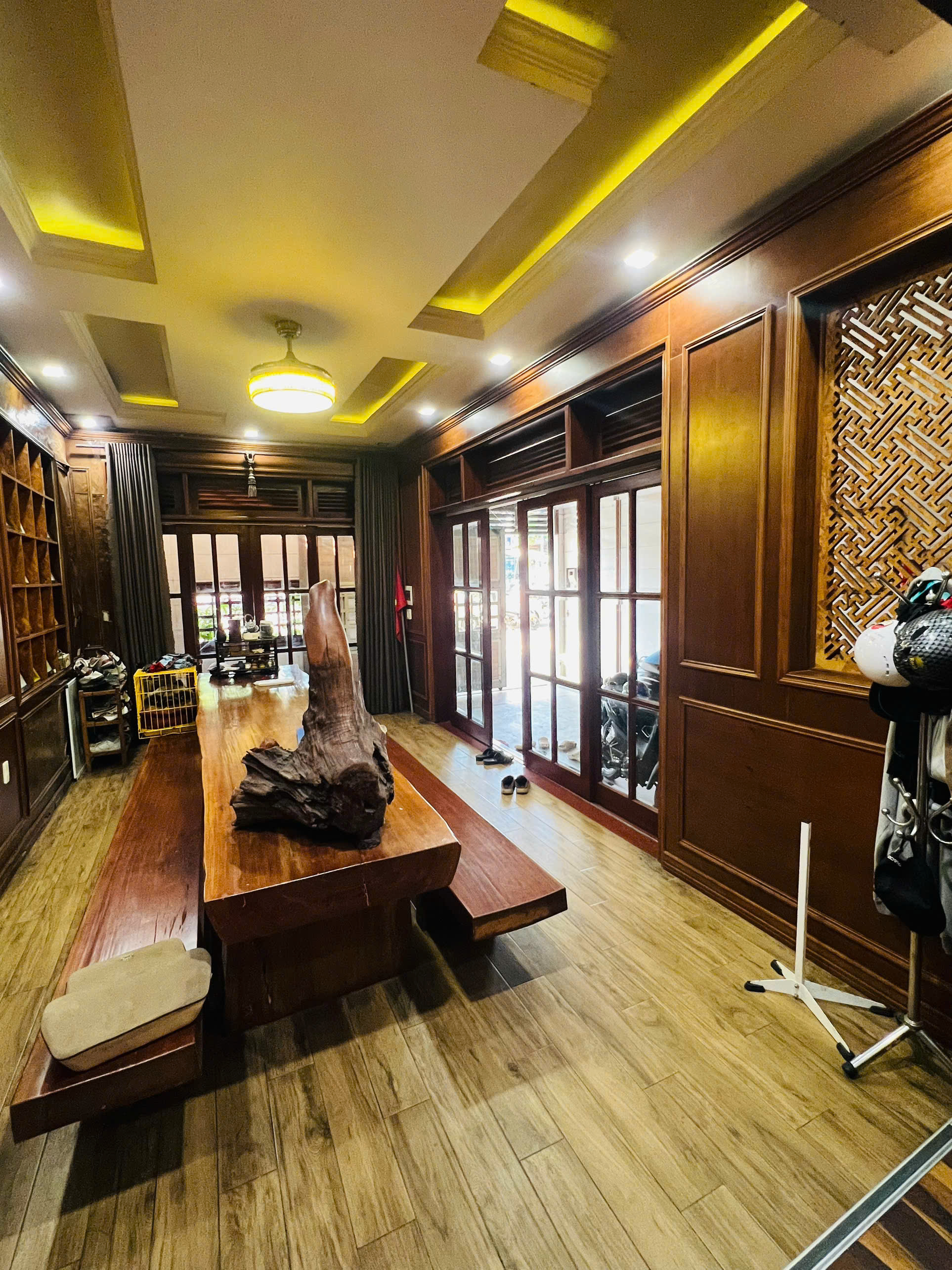  ♪ Biệt Thự TT Đà Nẵng, MT Lê Đại Hành 150m2, ngang 7m, Nội Thất Gỗ cao cấp, cực chất 15.x tỷ 