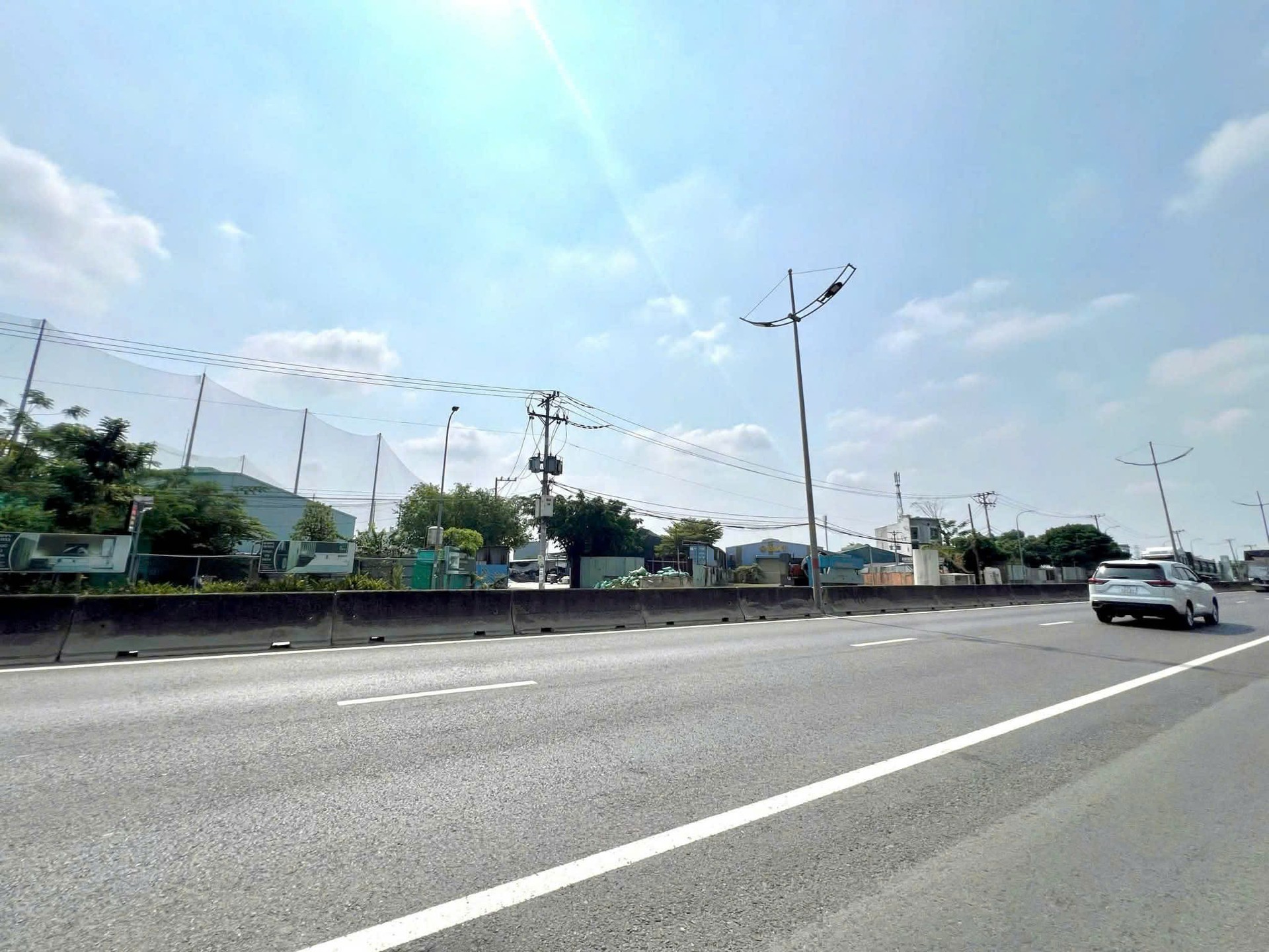  Bán gấp đất Mặt Tiền QL1A -P-Tân Tạo - Bình Tân 8500m2 giá 320  Tỷ 