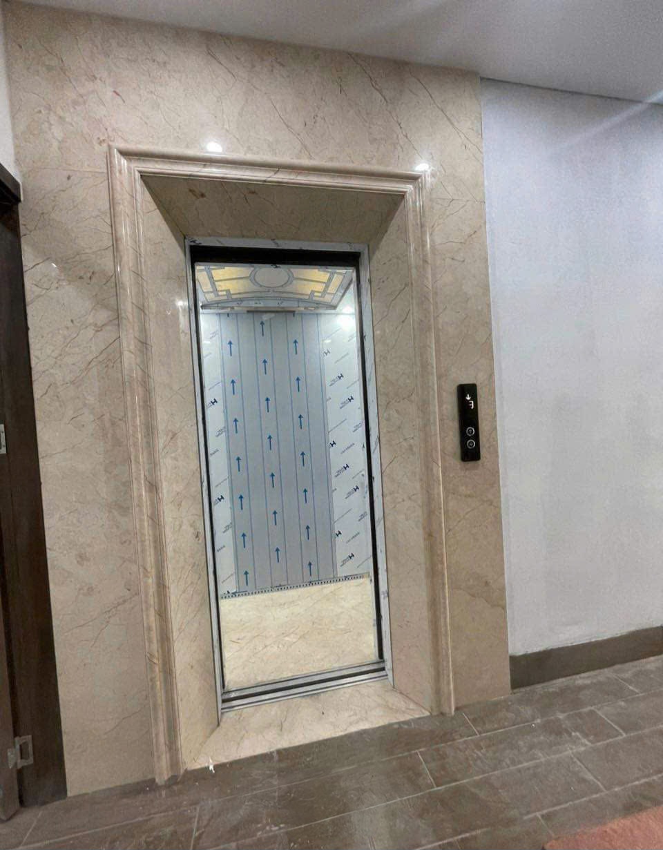  Cho thuê nhà mới, TM, 273m2- 6T, Nguyễn Trường Tộ, Hàng Than, Trấn Vũ 