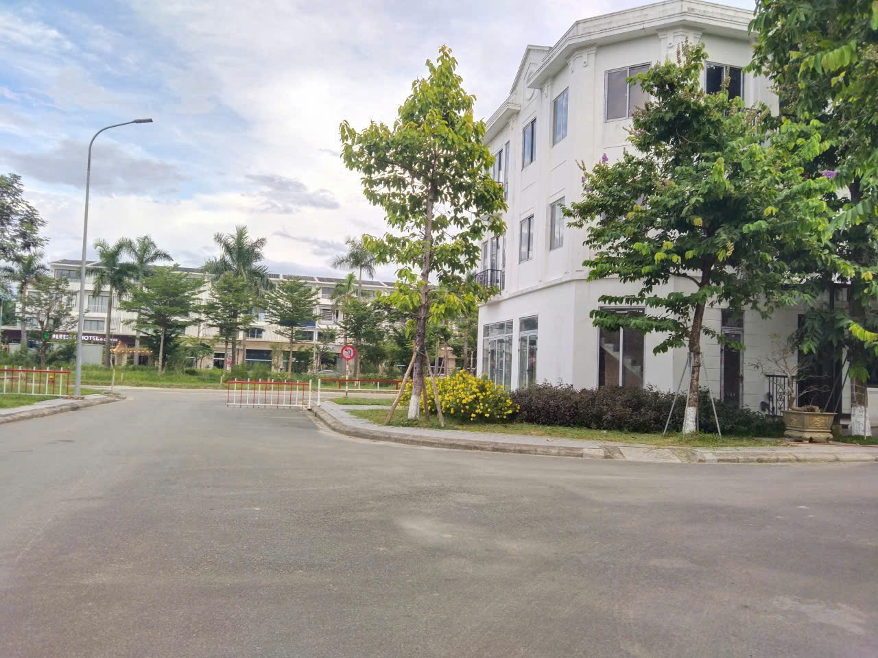  Bán Căn Góc ShopHouse  Royal Park Khu B Có 3 Mặt Tiền Thoáng Mặt Tiền Lê Đức Anh 7,xx Tỷ 