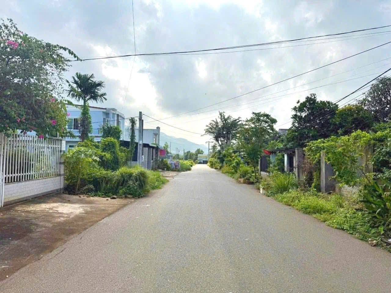  1.400m²  ĐẤT MẶT TIỀN ĐƯỜNG 13 – HÒA LONG, BÀ RỊA 