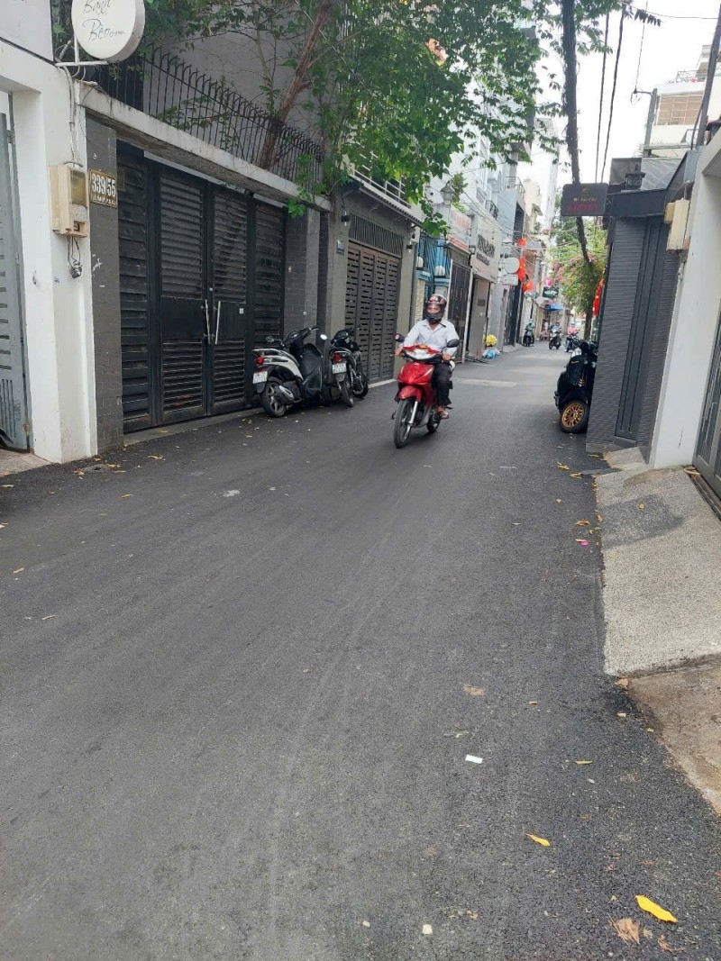  BÁN NHÀ QUẬN 3 HẺM NHỰA 7M 110M2 NỞ HẬU 4.2M KD ĐỈNH CHÍNH CHỦ LÊ VĂN SỸ GẤP BÁN 9.3 TỶ. 