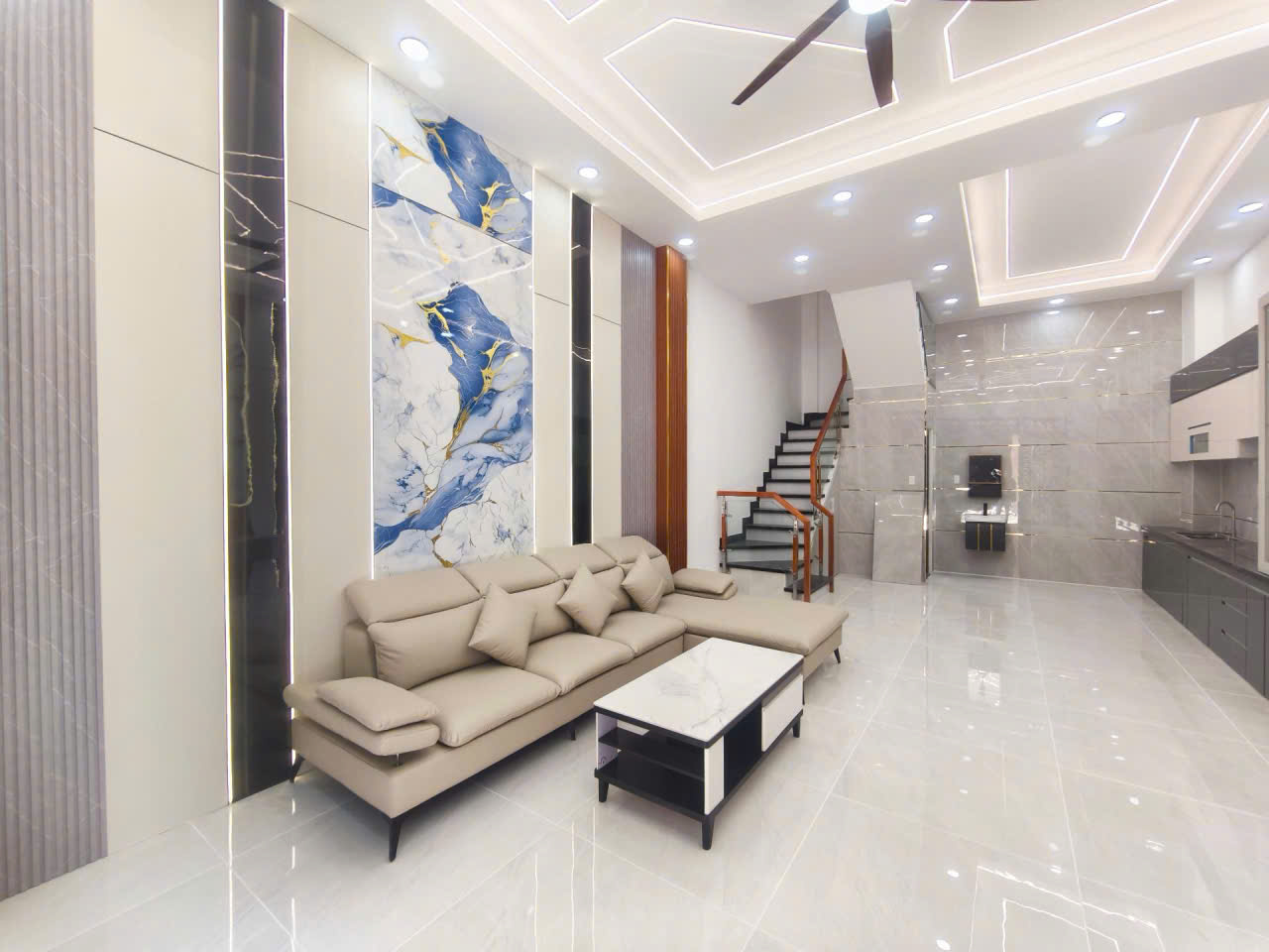  Nhà P. Bình Hưng Hòa – hẻm xe hơi, nhà ngang lớn 5.2m, 4Tầng chỉ 6.4 Tỷ. 