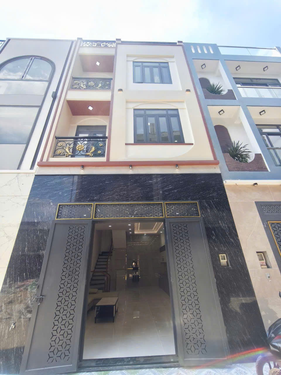  Bán nhà hẻm xe hơi Đường 26 tháng 3, Bình Hưng Hòa, sát Aeon Tân Phú, 50m2, 4 Tầng nhỉnh 6 