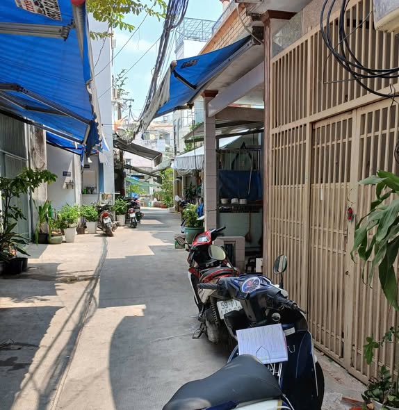  Bán nhà Trường Chinh quân Tân Bình sổ vuông đẹp 