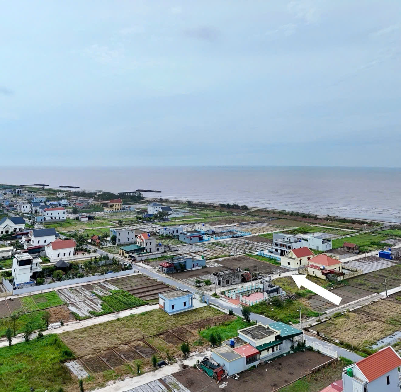  Mặt tiền 6m chỉ nhỉnh 1 tỷ bán đất quất lâm giao phong 85m2 vài bước chân ra bãi tắm 