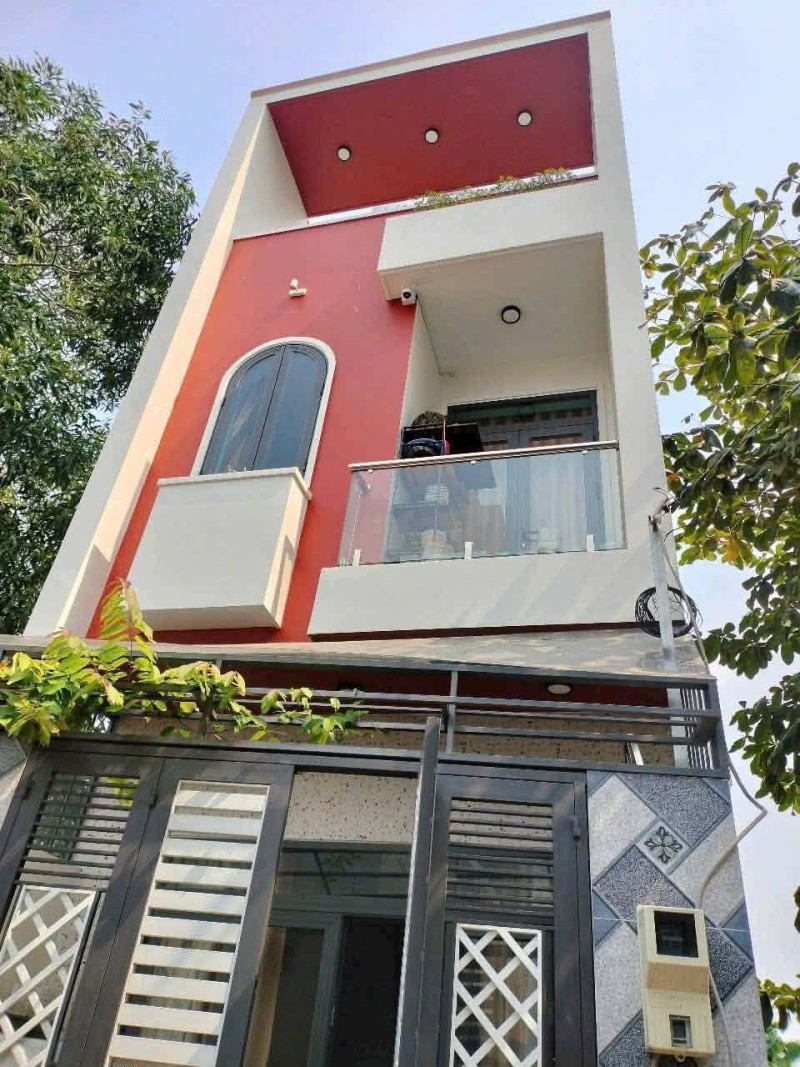  Bán nhà đường Ngô Chí Quốc, Thủ Đức, TP HCM. DT 60m2, 3 tầng, 4.75 tỷ, SHR - 0933125879 