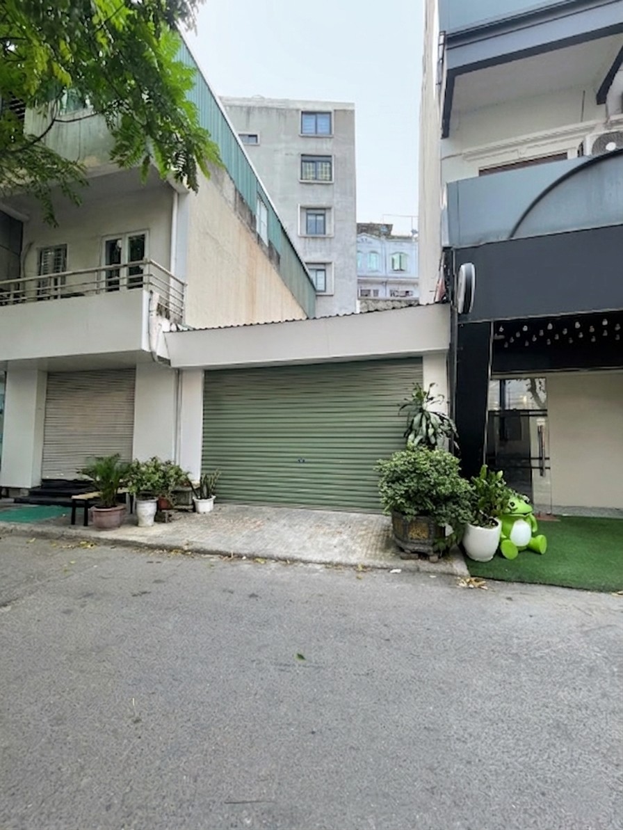  Bán đất 100m2 sát DHQGHN chỉ 2 tỷ8 