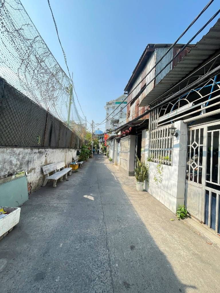  ???????? Bán Nhà Hẻm Ô Tô Vào Nhà 1565 Huỳnh Tấn Phát- P. Tân Mỹ- Quận 7- 4 ???????? NHÀ 2 TẦNG HXH THÔNG - HÀNG XÓM NAM LONG TRẦN TRỌNG CUNG - 160 M2 - CHỈ NHỈNH 8 TỶ 