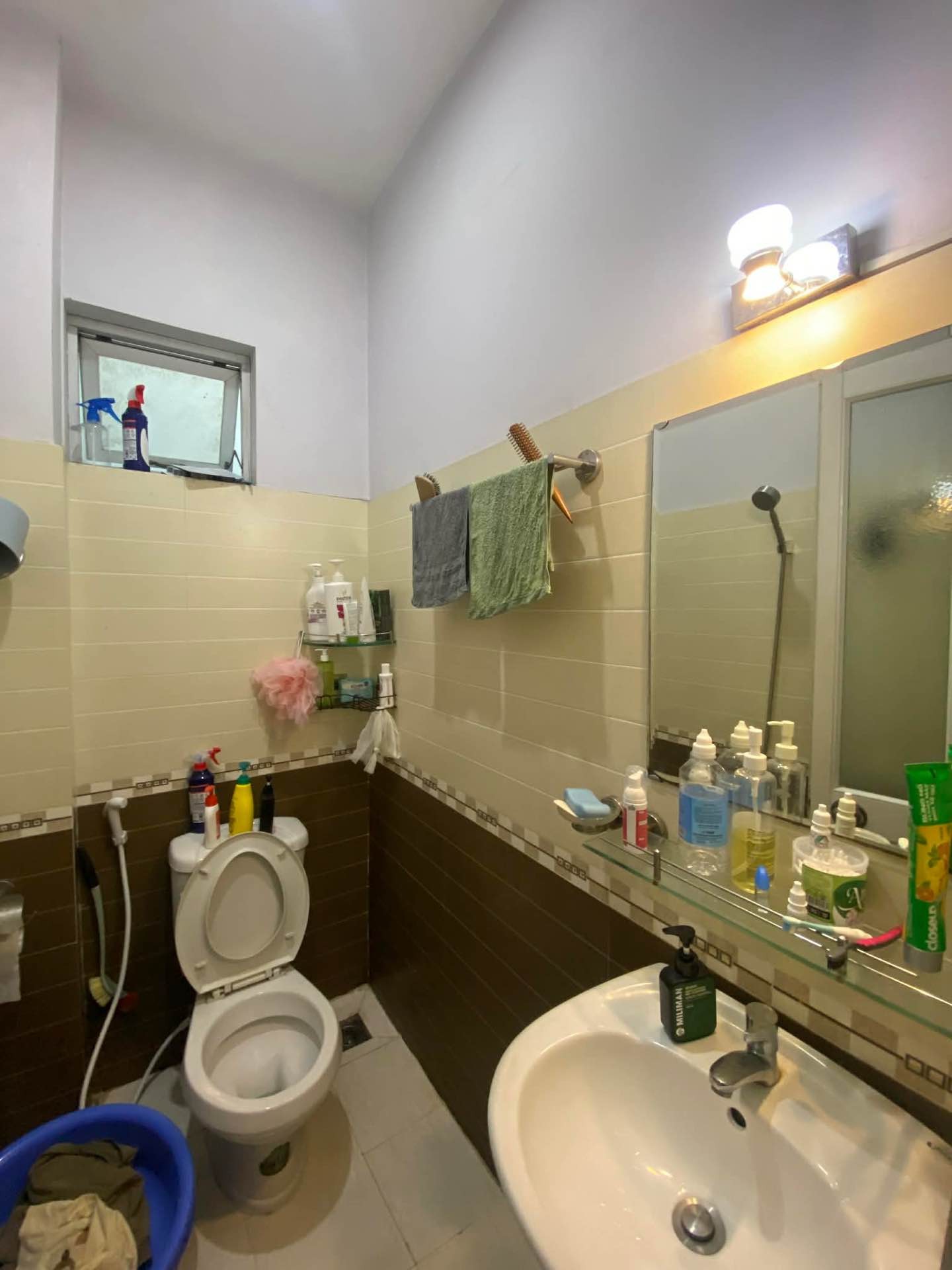  Bán nhà 4 tầng trong khu Dân cư Vĩnh Lộc 