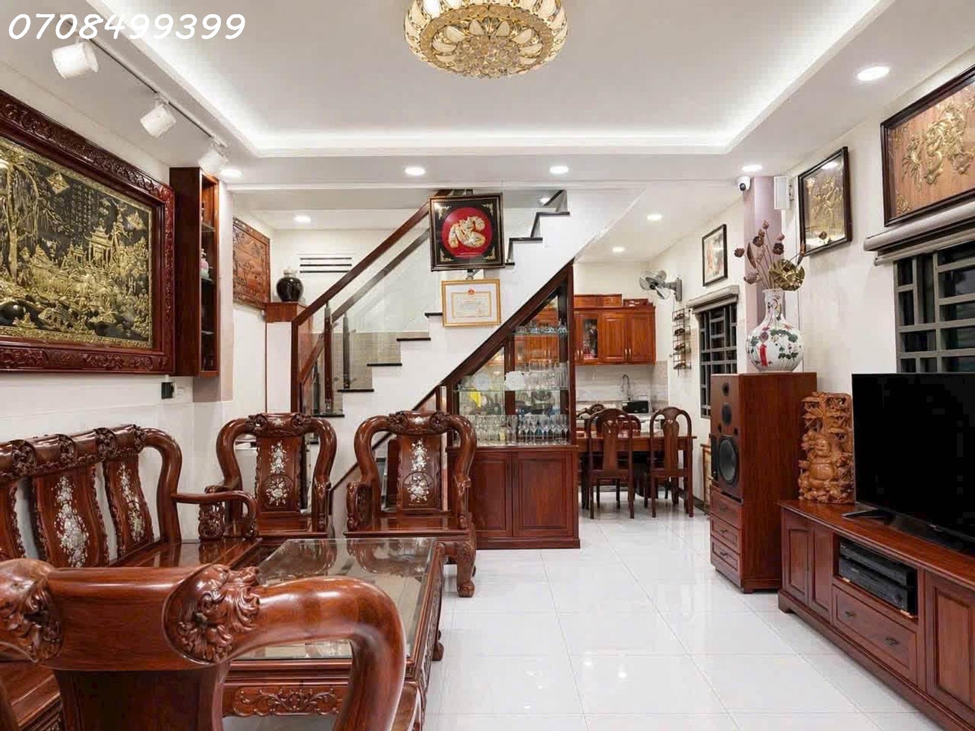  ???? CHỈ 3 TỶ! NHÀ LÔ GÓC NGANG 4.8M – 2 TẦNG Ở NGAY – SÁT TRƯỜNG CHINH – GIÁ HIẾM 