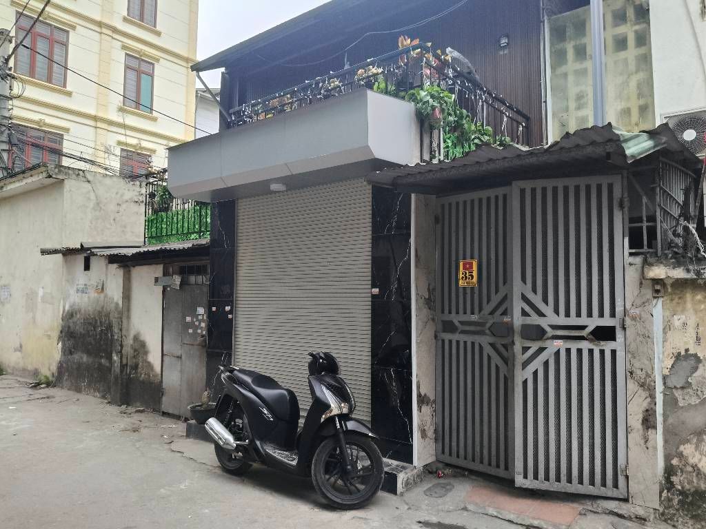  Bán đất tặng nhà Nguyễn Sơn- Sát phố- Ô tô tải- 100m mặt tiền rộng nhỉnh 22 tỷ(TL) 