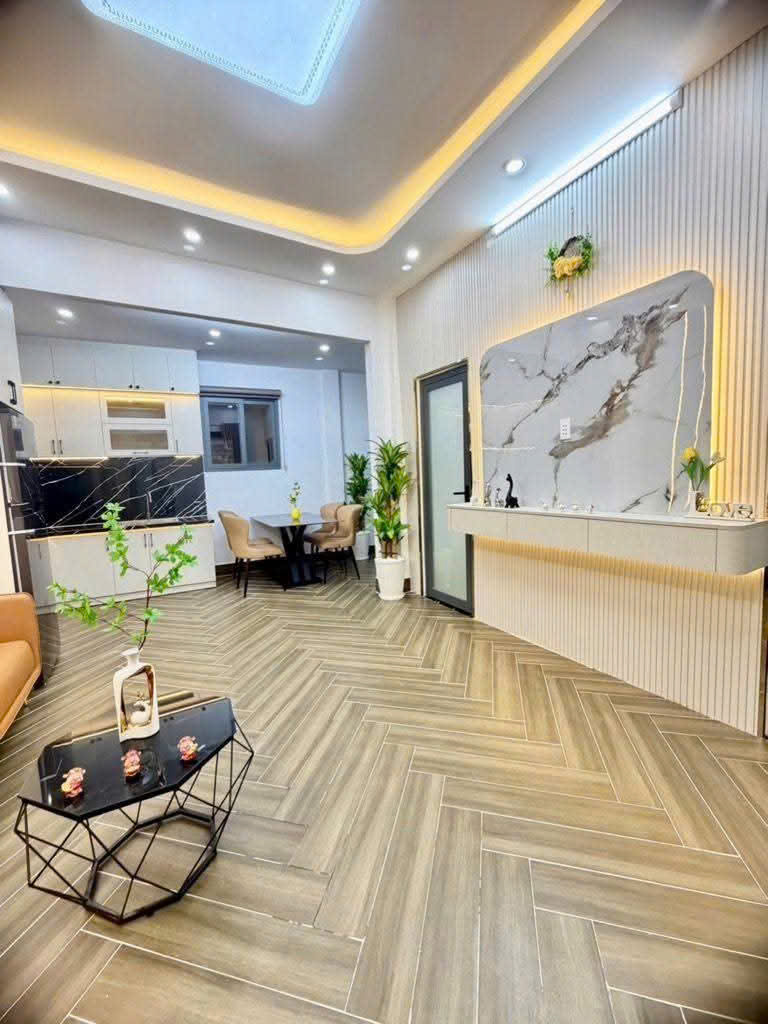  NHỈNH 3 ĐỒNG – NHÀ MỚI FULL NỘI THẤT – VÀO Ở NGAY – NGAY CẦU PHÚ XUÂN , SÁT BÊN Q7 