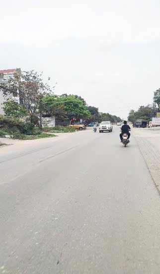  Bán gấp quỹ đất thổ cư Phú Cát sát QL21, ô tô tránh, tiềm năng sinh lời cao 