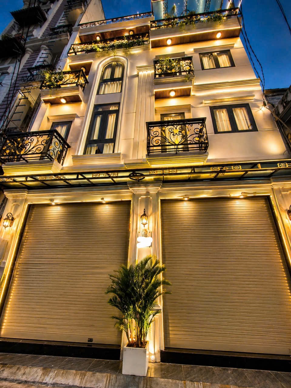  Bán nhà 42m2, 4 tầng, 4PN, sổ đỏ, Võ Thị Nhờ Q7 - 9.4 tỷ 