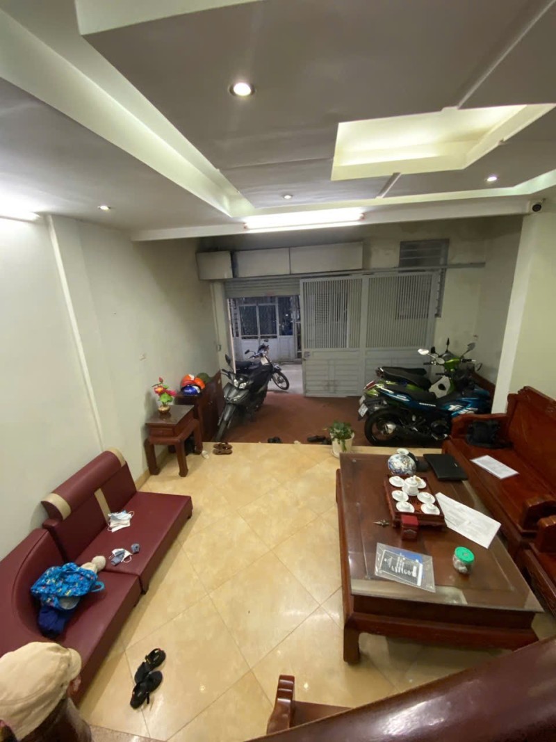  NGỌC LÂM – DIỆN TÍCH RỘNG 80M² – 4 TẦNG – VIEW CÔNG VIÊN – GIÁ 15.9 TỶ 