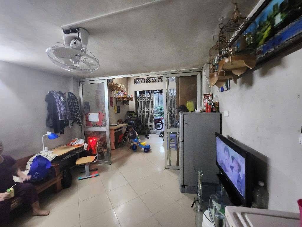  ĐẤT CẦU GIẤY - THỬA ĐẸP - TRUNG TÂM QUẬN - TIỆN ÍCH NGẬP TRÀN. 