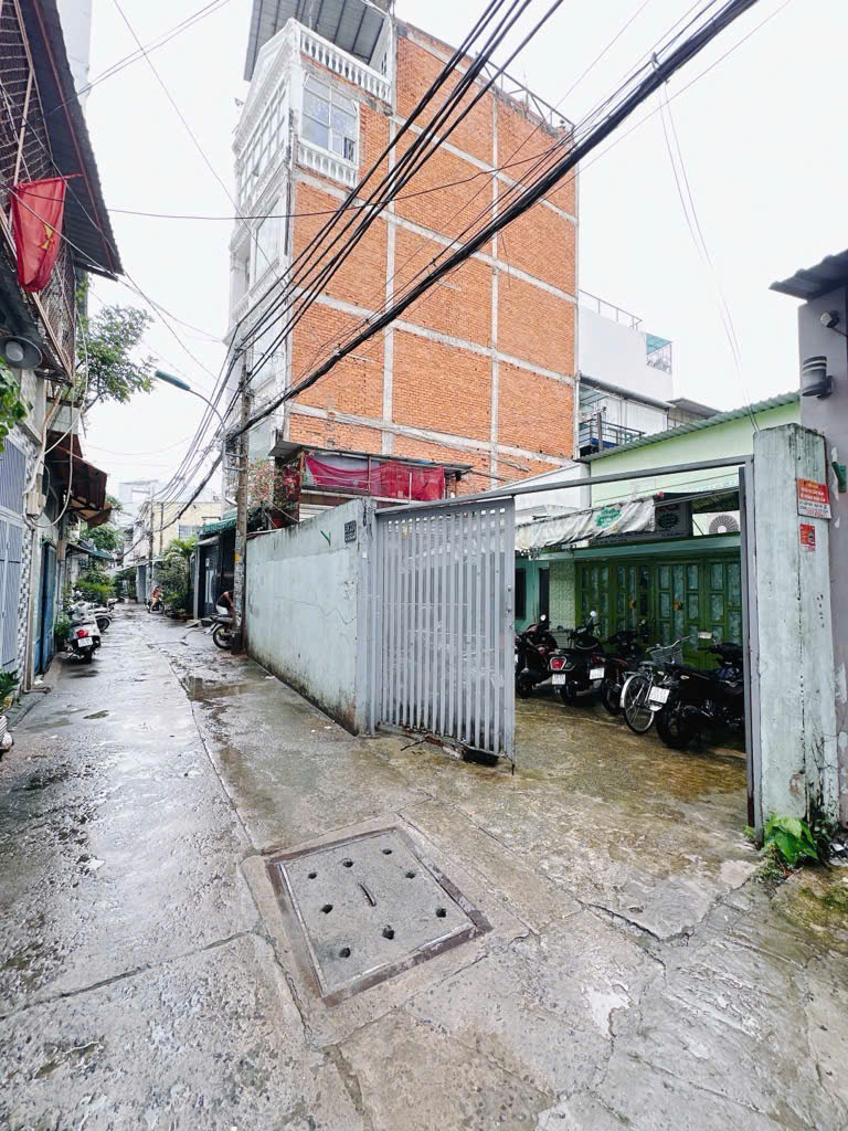  SIÊU HIẾM NGANG LỚN 10.7M*27,9M- CHỦ 1 ĐỜI BÁN NHÀ C4 MẶT TIỀN HXH 8M Đ.TÔN THẤT THUYẾT, QUẬN 4- CHỈ 21T- 0938676685 GIANG GIANG 