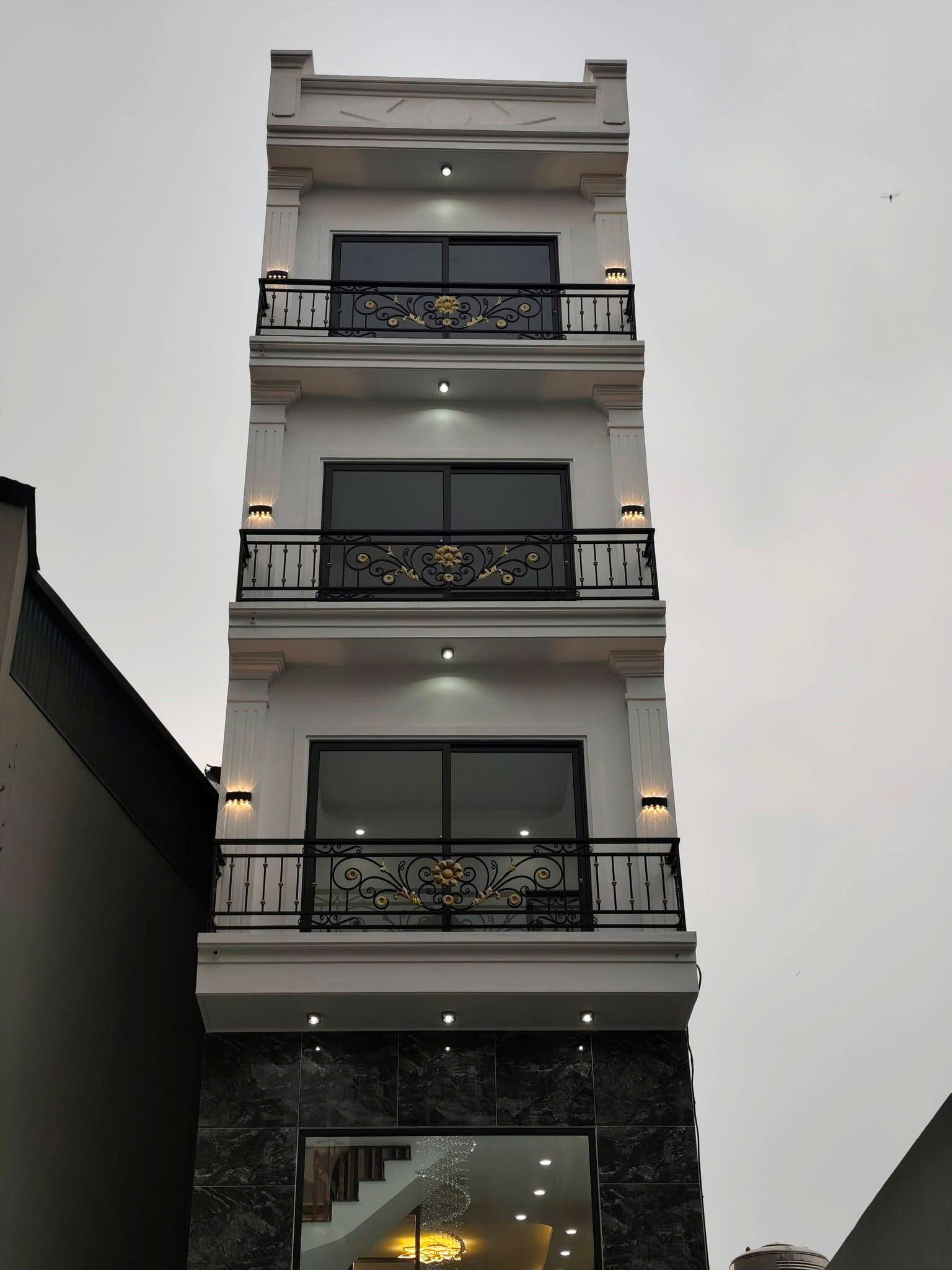  ĐÔNG MỸ - XÃ NAM PHÙ – 70M² – 5T – NHÀ MỚI –Ô TÔ ĐỖ CỬA- GIÁ NHỈNH 6 TỶ 