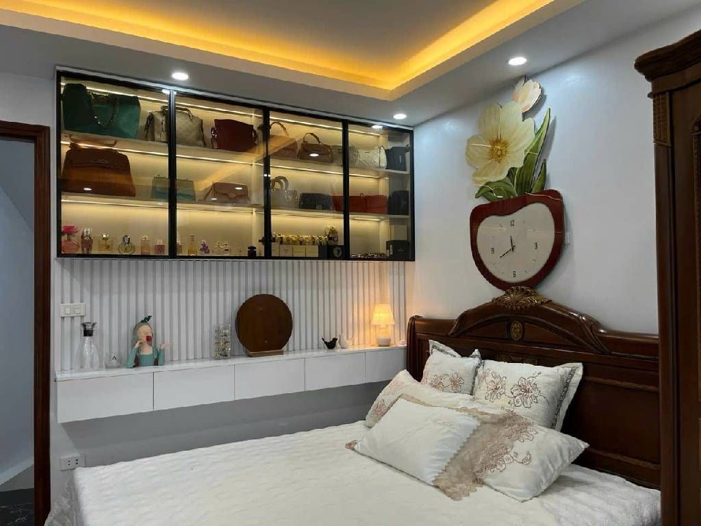  NHÀ MỚI- CÓ Ô CHỜ THANG MÁY- Ô TÔ CÁCH 30M. 2 MẶT NGÕ THOÁNG TRƯỚC SAU- NỘI THẤT ĐẸP LONG LANH 