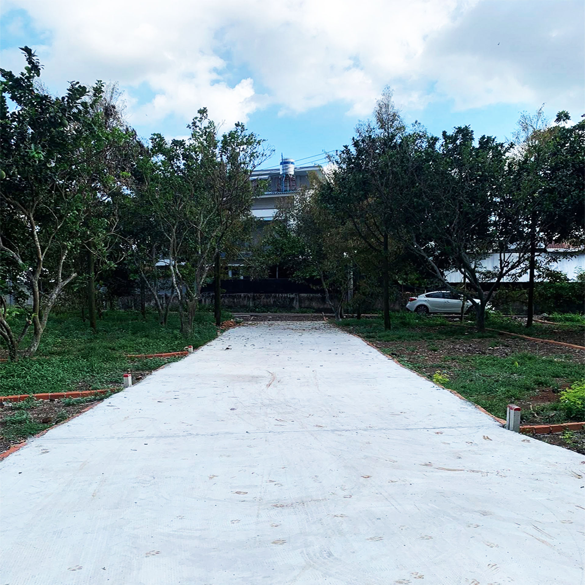  MẶT TIỀN BÊ TÔNG, CHỈ 216Tr/m , GẦN THCS LÊ A, KCN LONG KHÁNH, P. BÌNH LỘC, ĐN. 