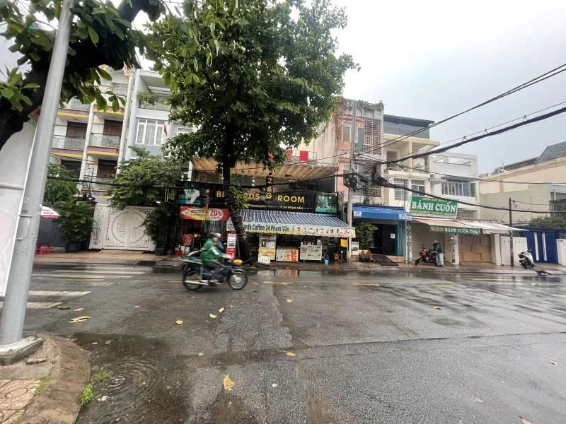  Bán nhà góc 2 Mặt tiền Phạm Vấn - giao Nguyễn Sơn, 8x19m, 2 tầng - 1 đời chủ, 20,5 tỷ. 