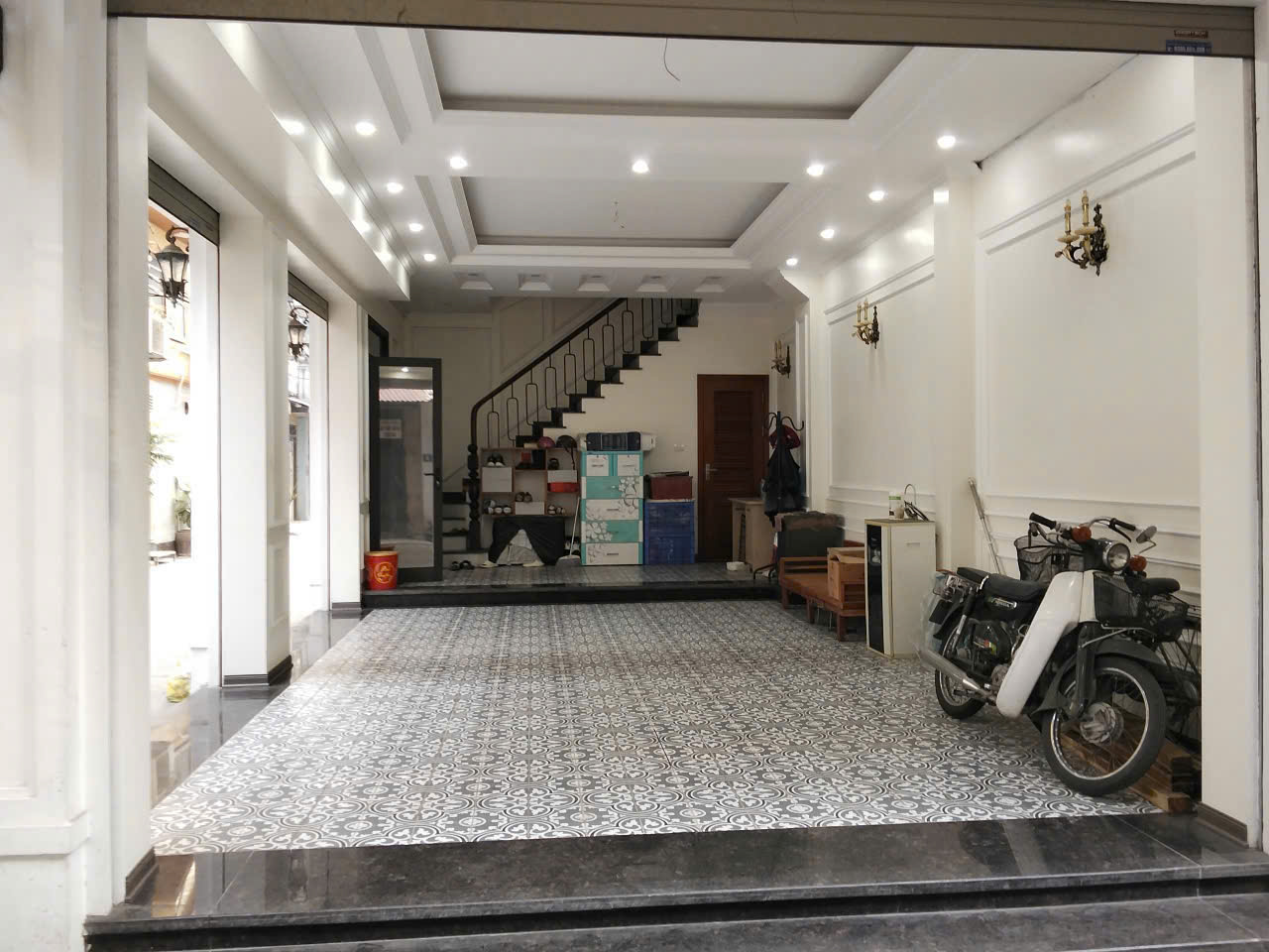  Bán nhà khu phân lô Phố Vũ Xuân Thiều - Cầu Bây - Long Biên. 