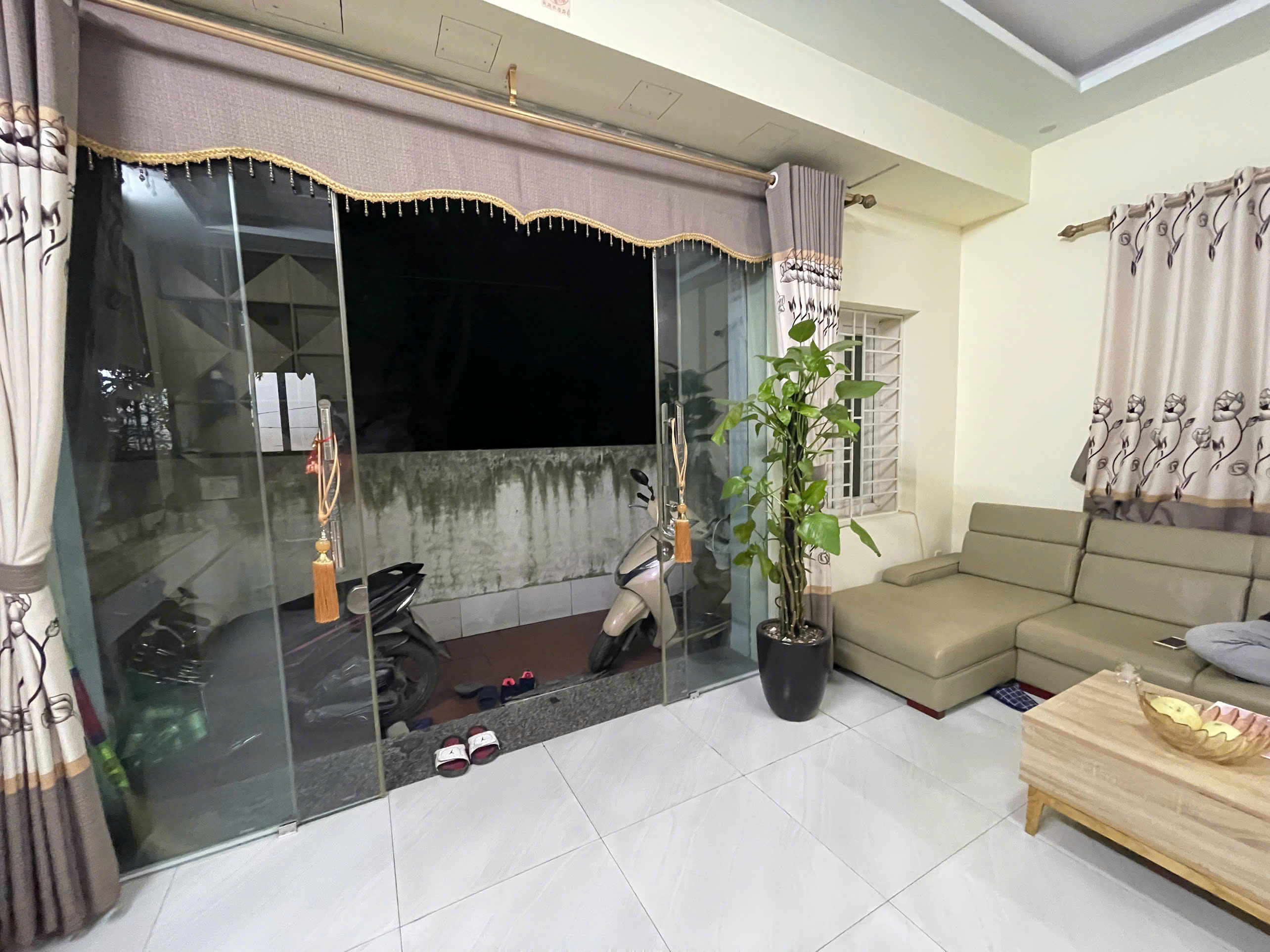  CHÍNH CHỦ CHO THUÊ NHÀ NGUYÊN CĂN PHÙ HỢP LÀM HOMESTAY NGÔ QUYỀN , HẢI PHÒNG 