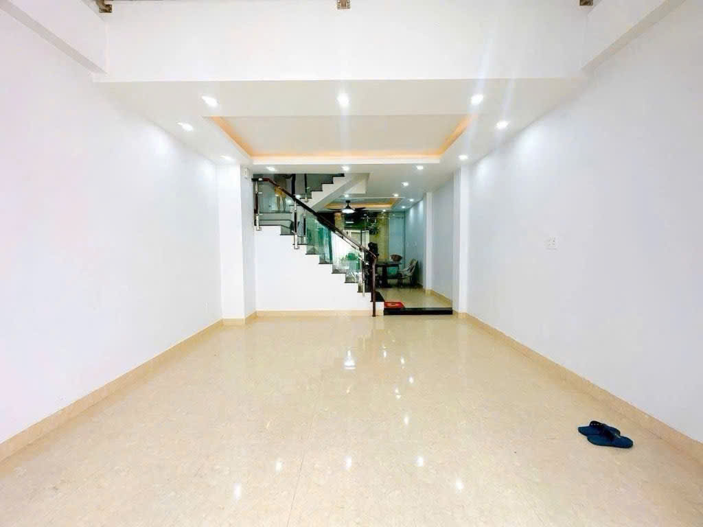  NHÀ ĐẸP HẺM Ô TÔ HUỲNH TẤN PHÁT, Q.7 - TẶNG FULL NỘI THẤT CAO CẤP! 