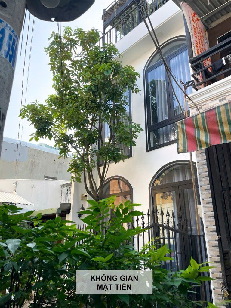  Bán nhà 3 Tầng Hẻm 2,5M 2056 Huỳnh Tấn Phát - Nhà Bè - Ngang 4m - 3PN Không Quy Hoạch 