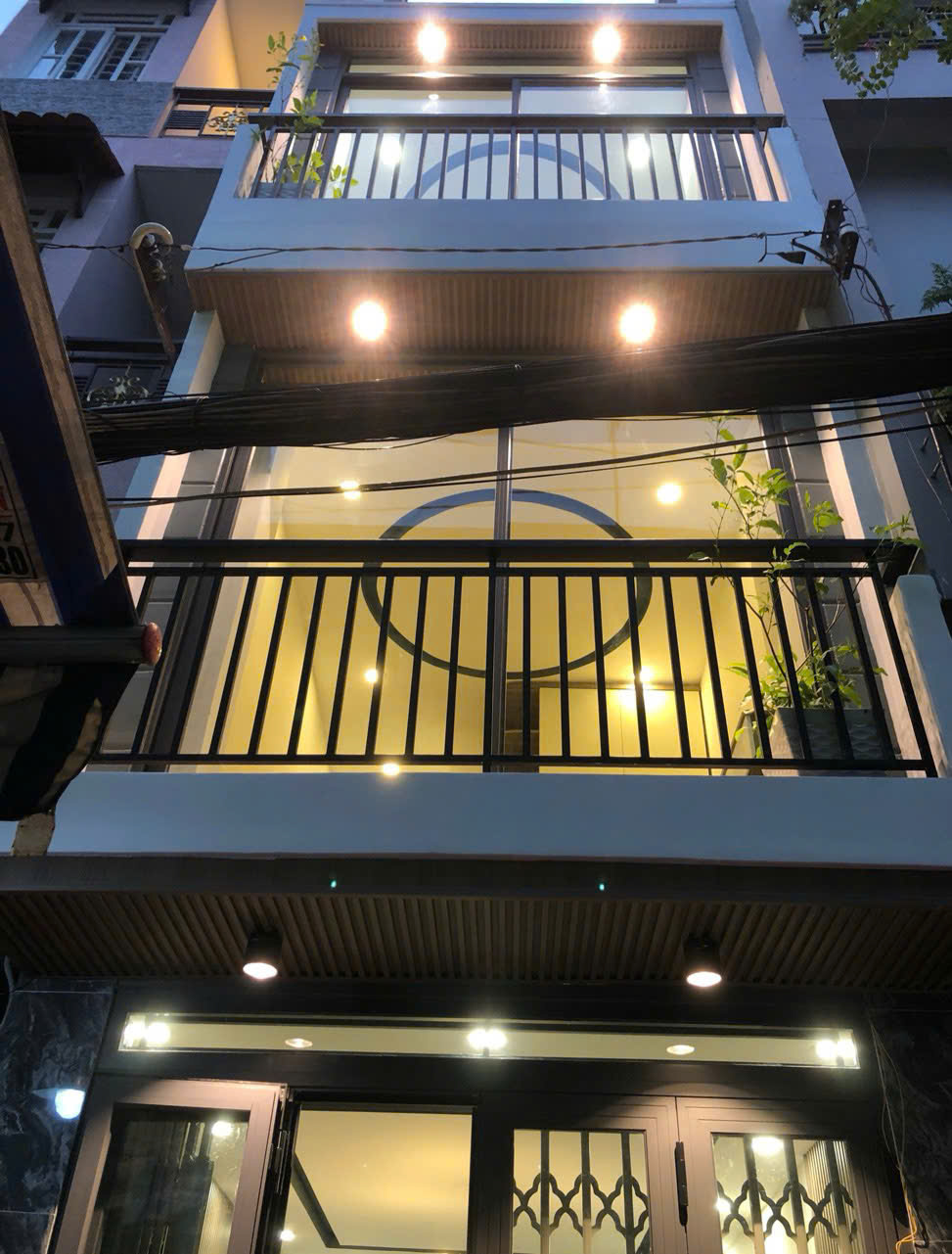  BÁN NHÀ 1 TRỆT 2 LẦU, 30M2, 4PN, HẺM XE HƠI, DÒNG TIỀN 18TR/THÁNG CAO ĐẠT, P.2, Q.5 