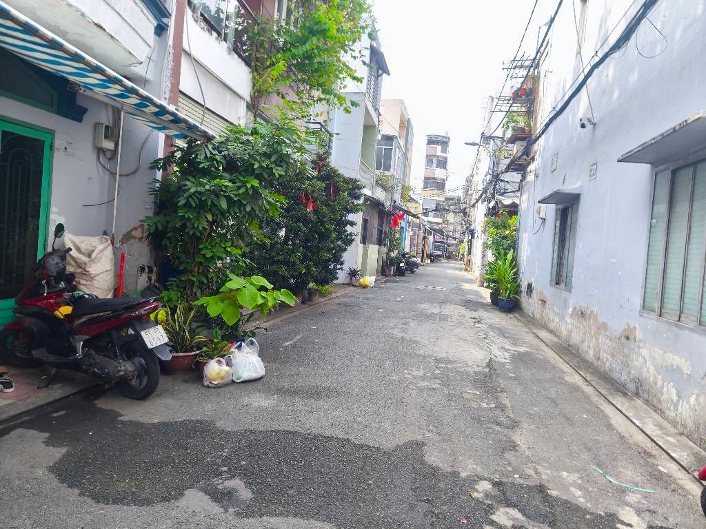  Bán nhà hẻm xe hơi Tân Kỳ Tân Quý Tân Phú - 44m2 - 3 Tầng - Giá chỉ 4 Tỷ 