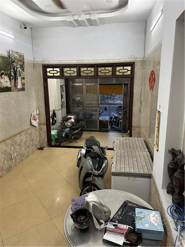  Nhà MT Đường Tân Sơn Phường 12 Cũ Quận Gò Vấp. 