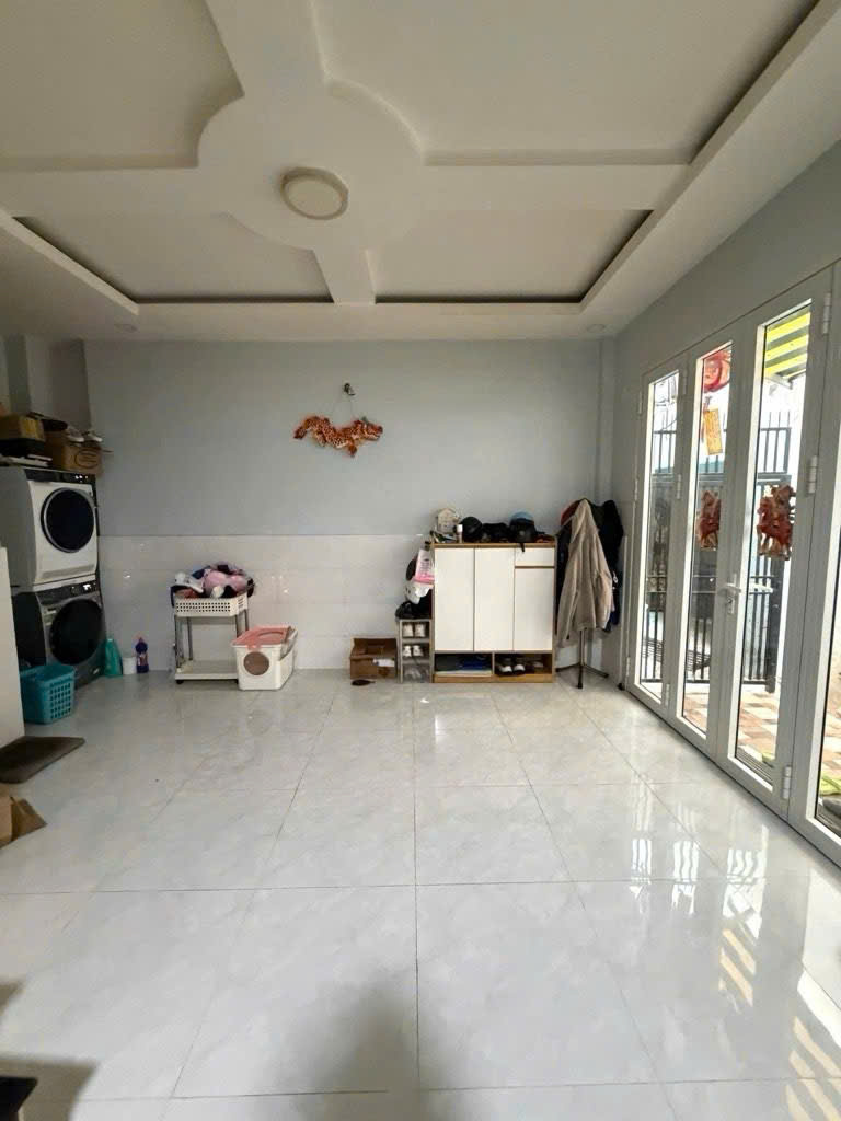  Bán nhà - 2 tầng -  đường Lý Tuệ, Tân Phú -  41m2, giá chỉ 3.8 tỷ (tl) 