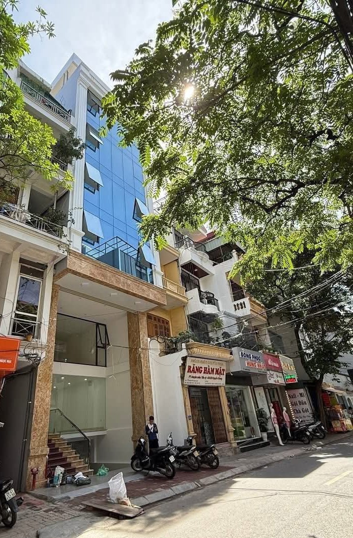  Giảm chào 2 tỉ! Bán nhà mặt phố Hoàng Văn Thái, 120m2, 8 tầng 1 hầm, mặt tiền 6m, nhỉnh 65 tỷ 