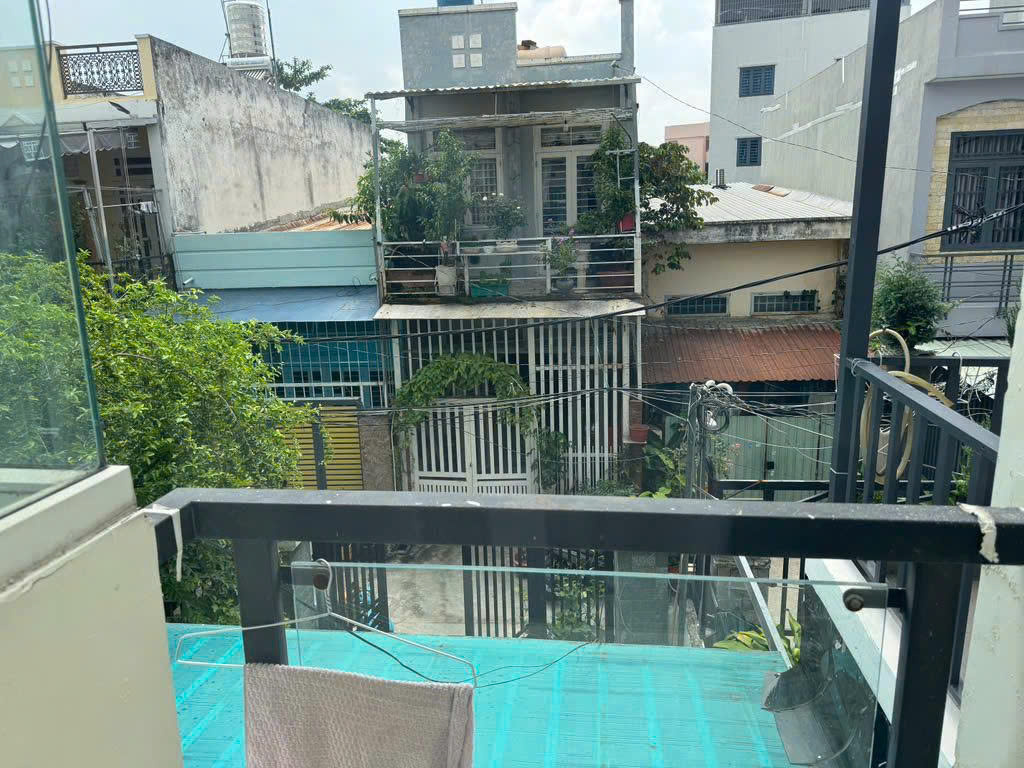  BÁN NHÀ PHƯỜNG THẠNH LỘC, QUẬN 12 – HẺM XE HƠI GẦN HÀ HUY GIÁP

THÔNG TIN PHÁP LÝ RÕ RÀNG 