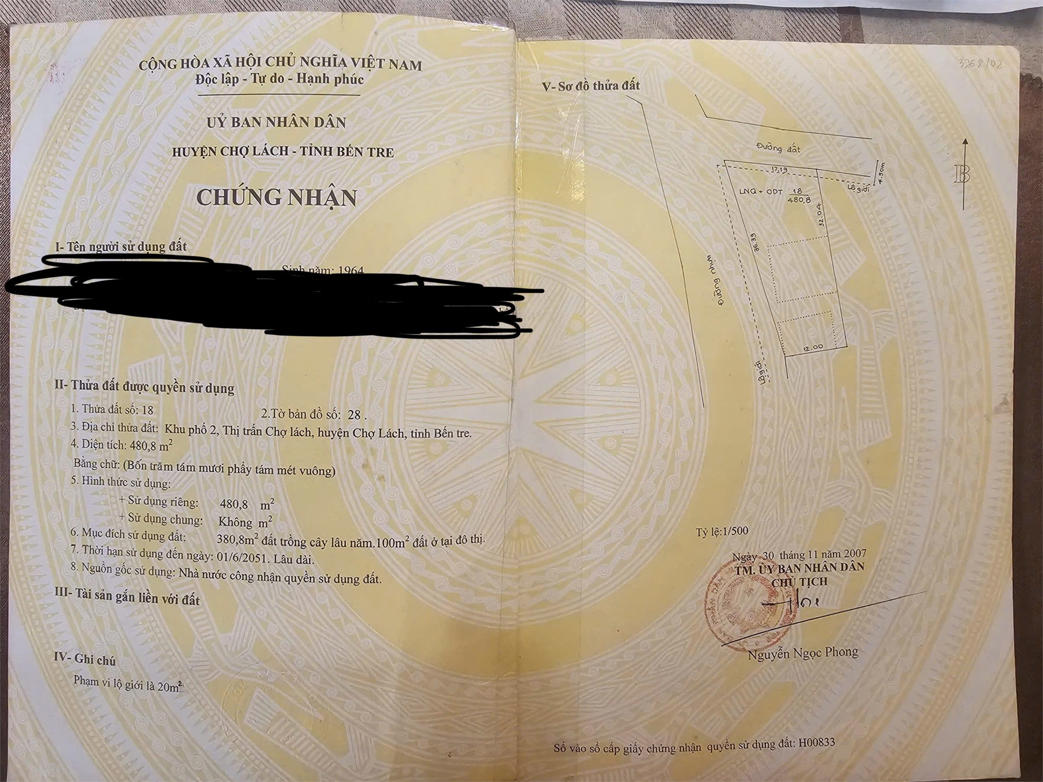  ĐẤT ĐẸP - VỊ TRÍ ĐẮC ĐỊA - Chính Chủ Bán Nhanh Lô Góc 2 Mặt Tiền Trung Tâm thị trấn Chợ Lách Bến Tre 
