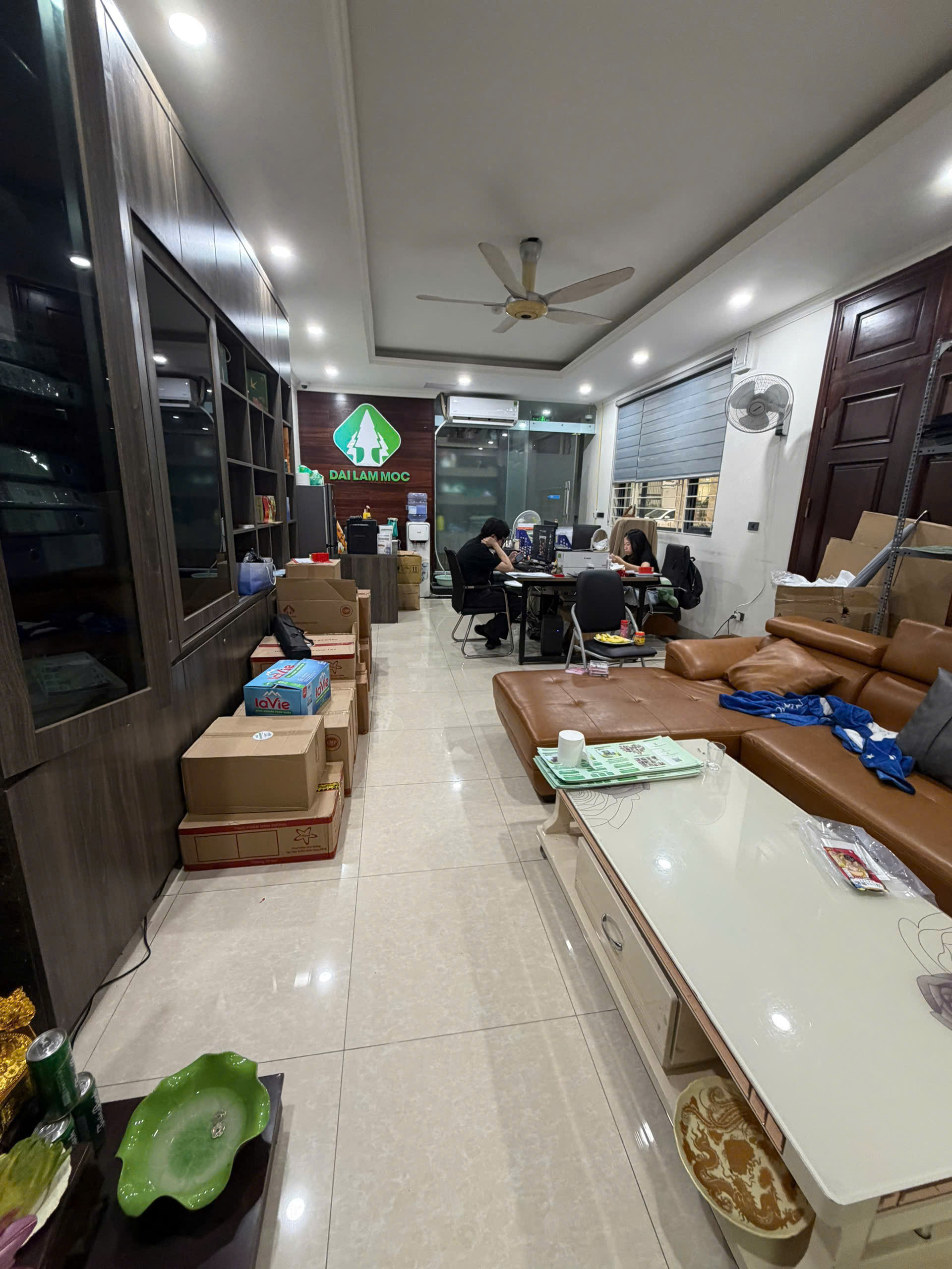  CHÍNH CHỦ CHO THUÊ VĂN PHÒNG QUẬN THANH XUÂN – DIỆN TÍCH LỚN, FULL TIỆN NGHI 