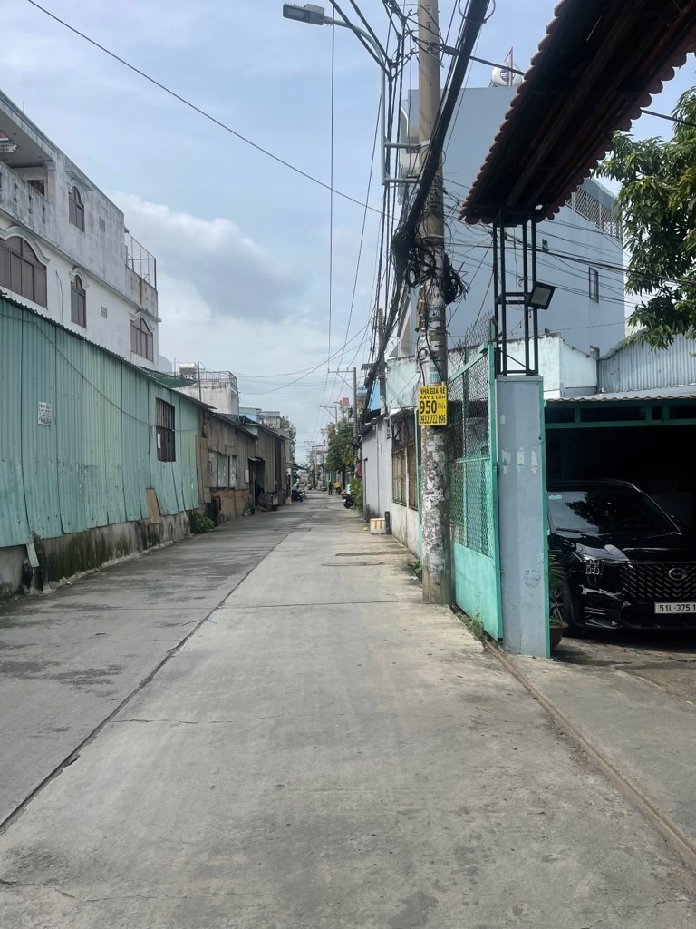  Bán nhà 4 tầng hxh vào nhà Tân Hòa Đông Bình Tân nhỉnh 6 tỷ 