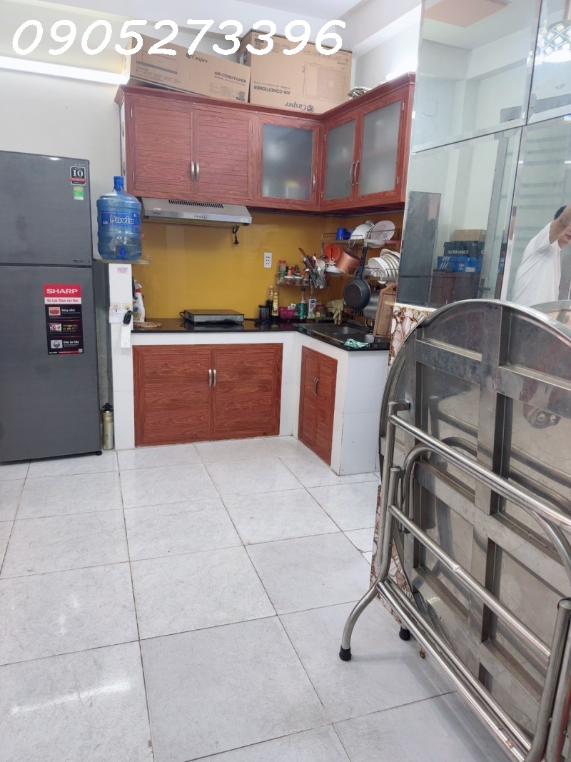  NGAY CHỢ ÔNG HOÀNG P9 TÂN BÌNH THIÊN PHƯỚC & LÝ THƯỜNG KIỆT - CHÍNH CHỦ - HẺM XE HƠI NHỎ - DIỆN TÍCH SÀN 51m2 - 3 TẦNG. 