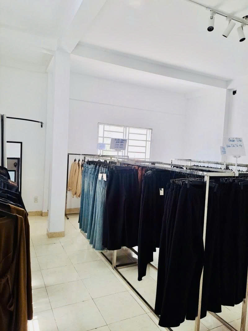  Bán nhà Mặt tiền Cây Điệp  - giao Điện Biên Phủ, ĐInh Tiên Hoàng, 11x14m, 2 Tầng, 89 Tỷ (TL) 