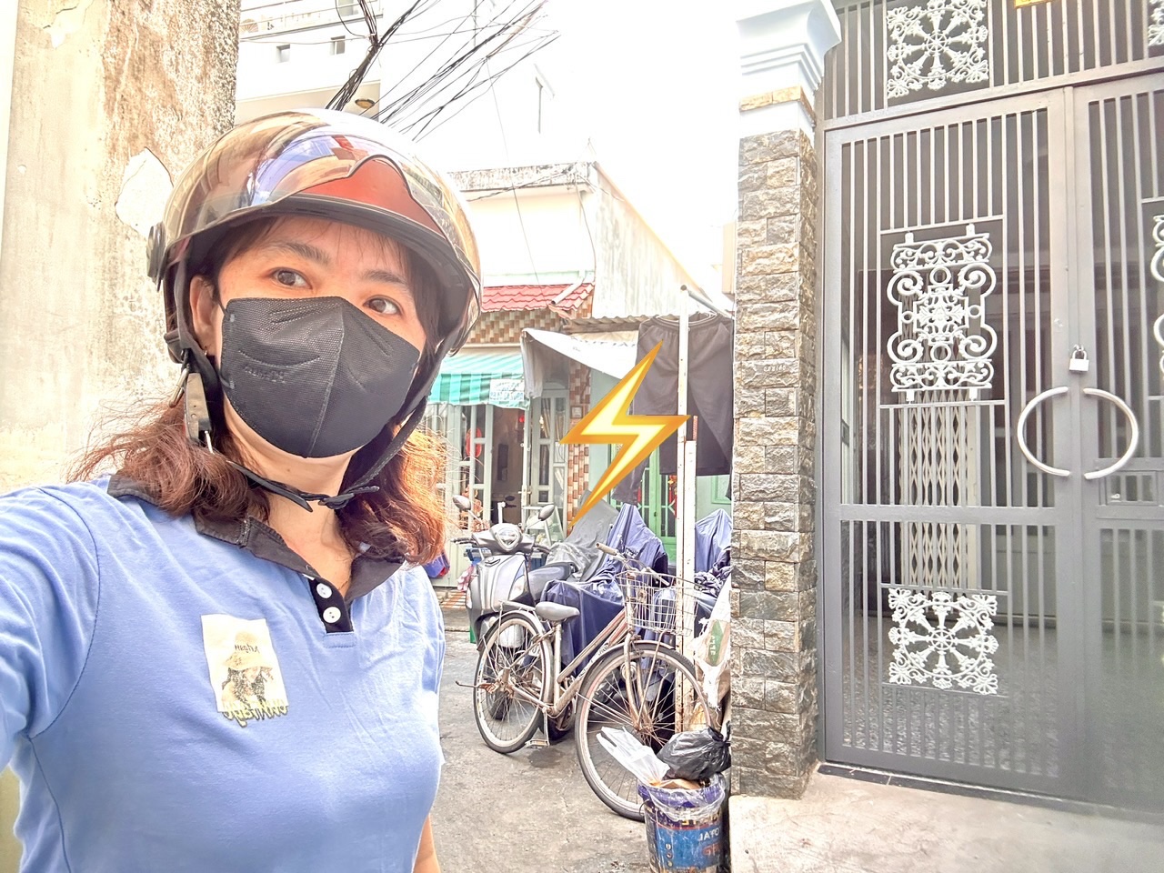  BÁN NHÀ MỚI VÀO Ở NGAY- 61M2- Đ.BẾN VÂN ĐỒN- CHỈ 5.8T- GIAO THƯƠNG GIỮA Q1 VÀ Q8- KẾN BÊN ĐẠI HỌC NGUYỄN TẤT THÀNH. 