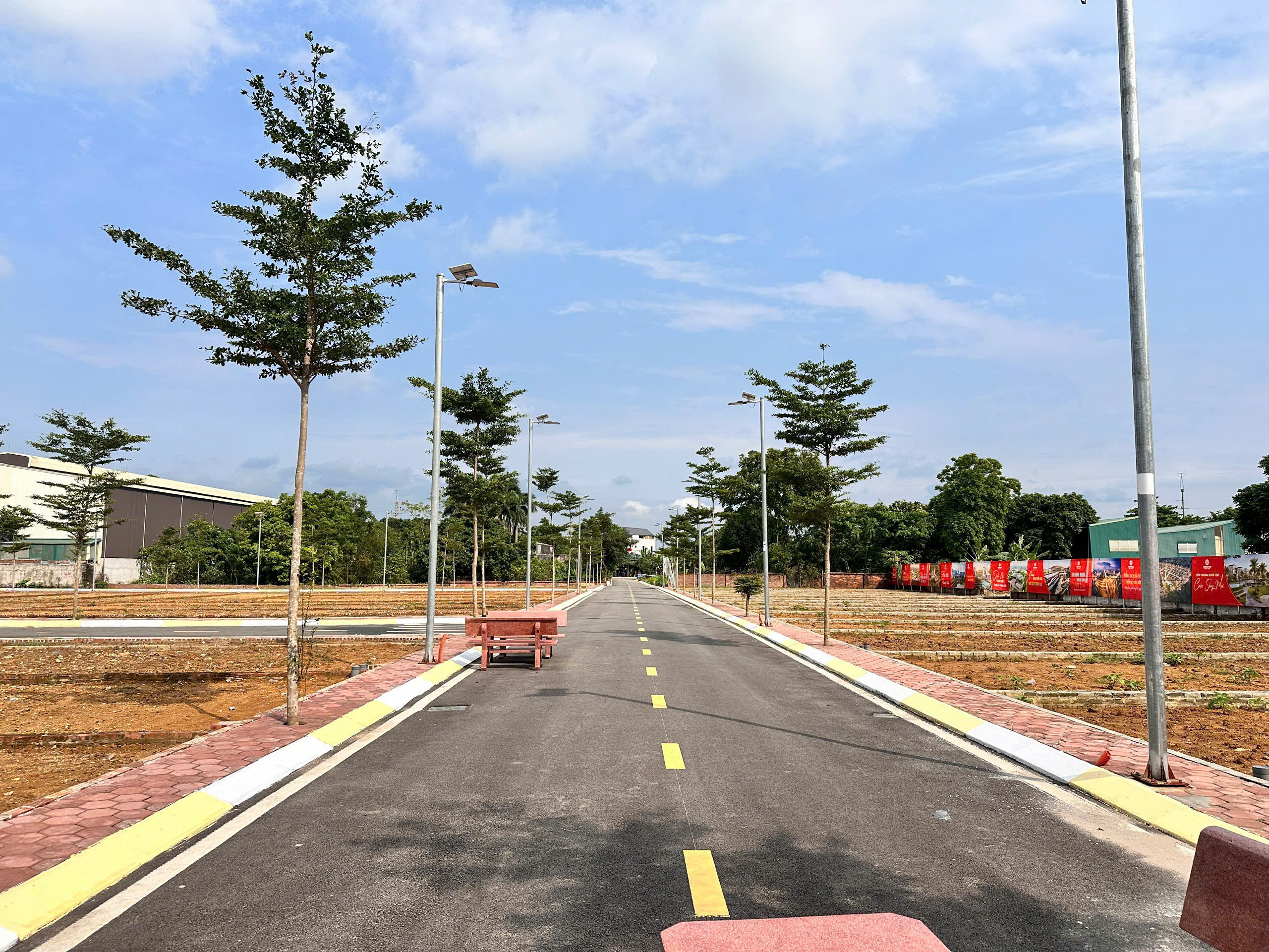  ĐẤT PHÚ CÁT – LÔ ĐẸP KHÔNG ĐỂ LÂU 