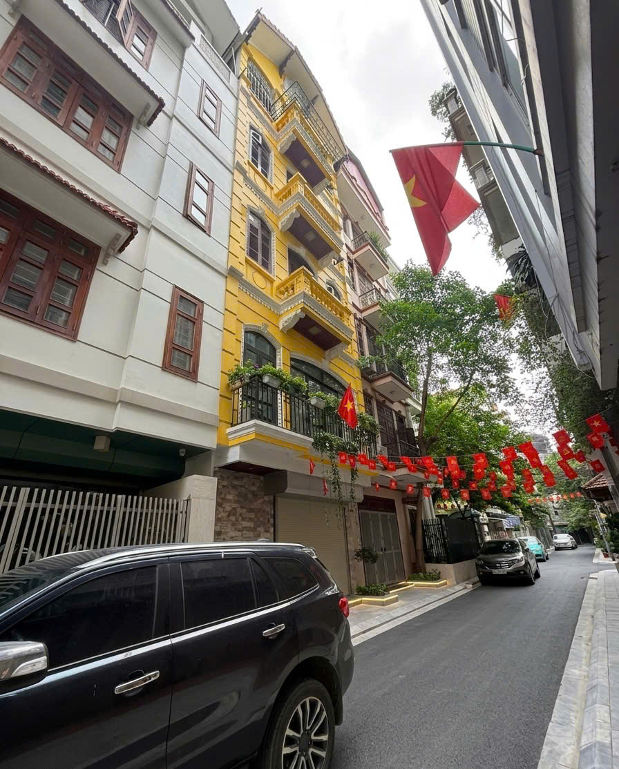  BÁN NHÀ TRẦN QUỐC HOÀN, PHÂN LÔ Ô TÔ TRÁNH, 6 TẦNG THANG MÁY, 60M, CHỈ NHỈNH 25 TỶ 